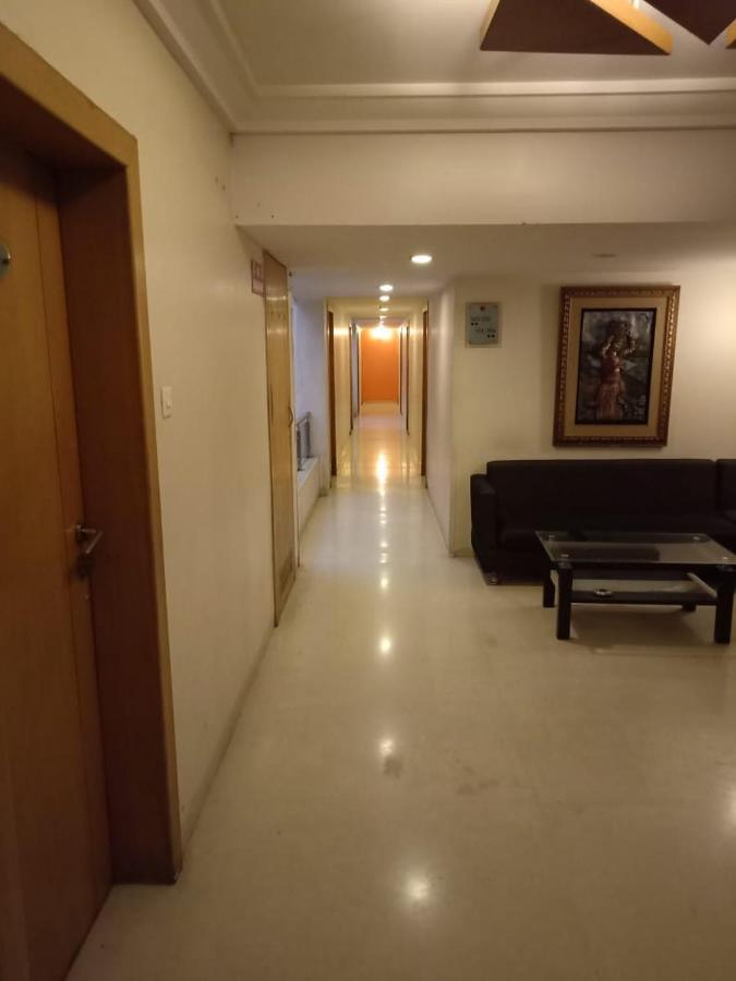Treebo Trend Hotel Basera Pune Esterno foto